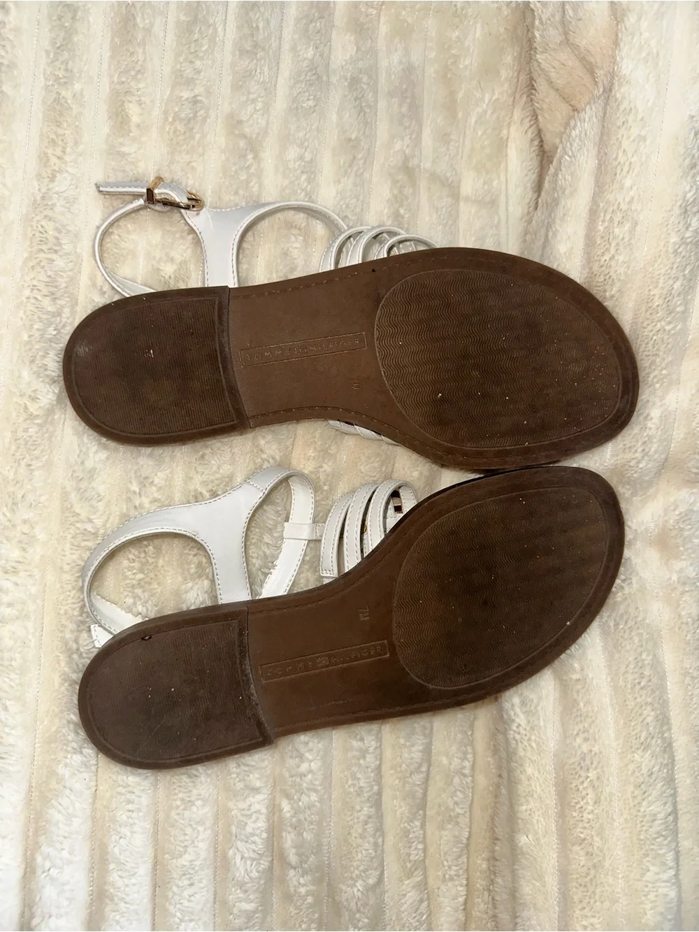 Tommy Hilfiger White Leather T-Strap Sandals with Gold Logo